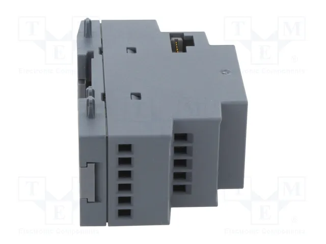 SIEMENS LOGO! DM8 230R Módulo de expansión de automatización
