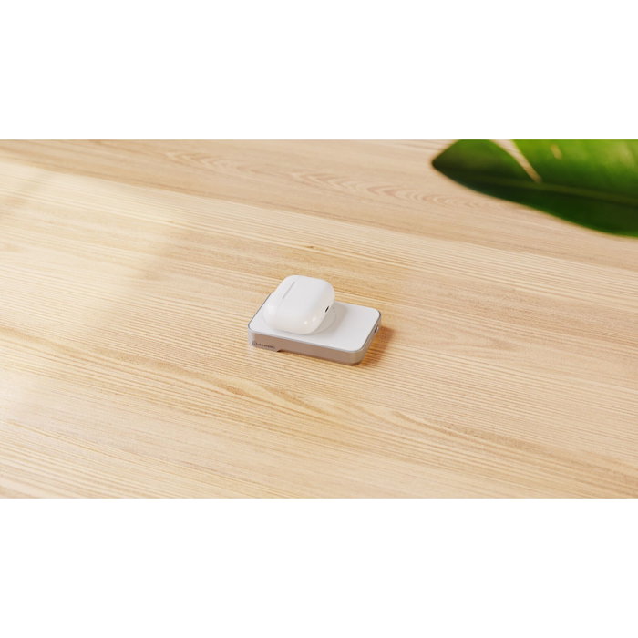 Alogic Matrix Universal Magnetic MagSafe Powerbank 5000mAh Blanco Alogic Matrix Universal Magnetic MagSafe Powerbank 5000mAh Blanco