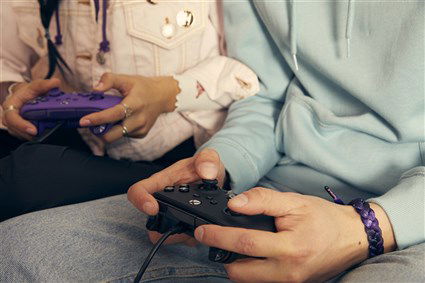 Power A Mando con Cable 1521747-02 para Xbox Series X/S Morado Royal Power A Mando con Cable 1521747-02 para Xbox Series X/S Morado Royal