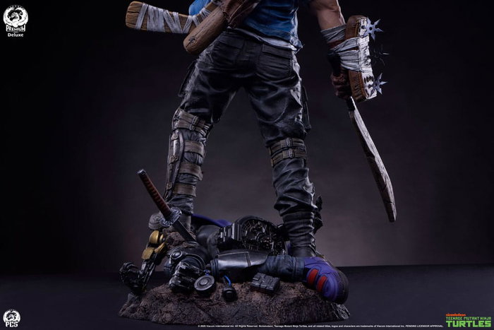 Premium Collectibles Studio Teenage Mutant Ninja Turtles Legends Estatua Casey Jones Deluxe Edition 1/3