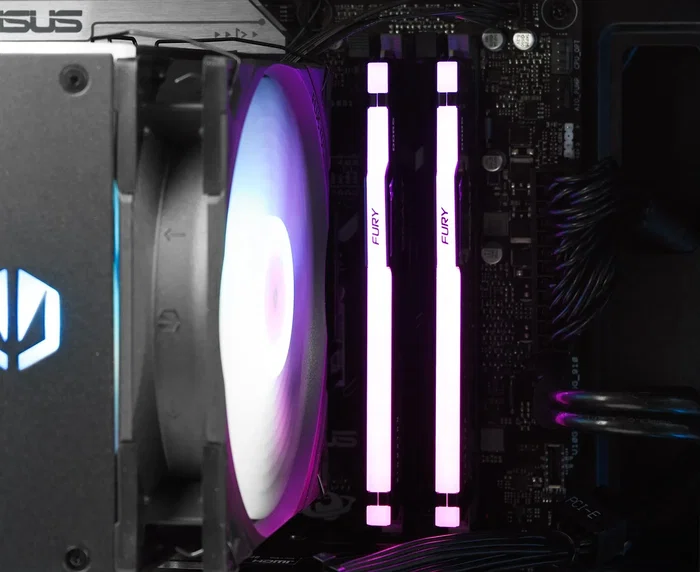 Komputronik Level GO [B09] Ultra 5 Intel Core Ultra 5 RTX 5060 32GB 2TB W11 Pro