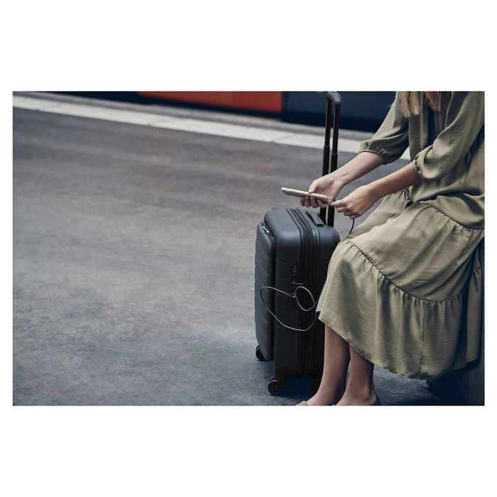 Wenger Maleta de Cabina Syntry con Compartimento para Portátil 14", 4 Ruedas Pivotantes, Negro/Gris, 36L