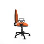 Silla de oficina Algarra con mecanismo Contacto permanente básico tapizada con Tela color Naranja. Equipada con Base poliamida negra, Brazos fijosy Topes