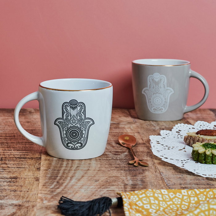 Home Deco Factory Mug 330 Ml Mano Fátima Ilustración Beige Blanco Dorado Home Deco Factory Mug 330 Ml Mano Fátima Ilustración Beige Blanco Dorado