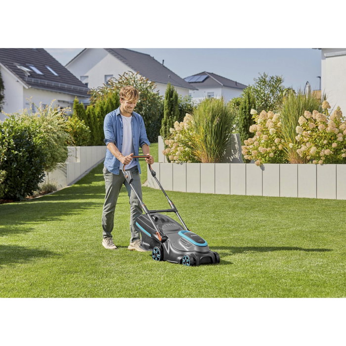 GARDENA Cortacésped PowerMax 37/36V P4A Ready-to-Use Set