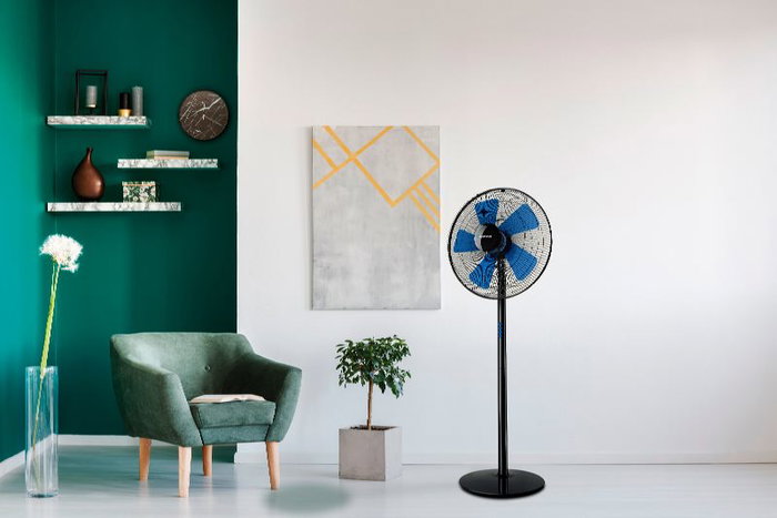 BLAUPUNKT Ventilador de Pie, Base Redonda, 5 Aspas, 45W de Potencia, Modelo Referencia PIE-BASE-REDONDA-5-ASPAS-45W