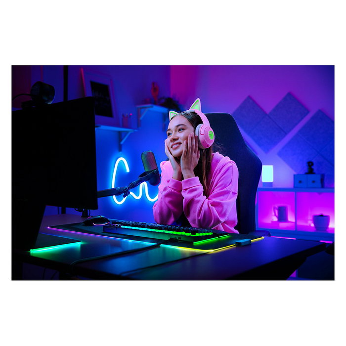 Razer Seiren V3 Chroma Micrófono USB de Estudio con Iluminación RGB, Modelo RZ19-05060100-R3M1 - Negro Razer Seiren V3 Chroma Micrófono USB de Estudio con Iluminación RGB, Modelo RZ19-05060100-R3M1 - Negro