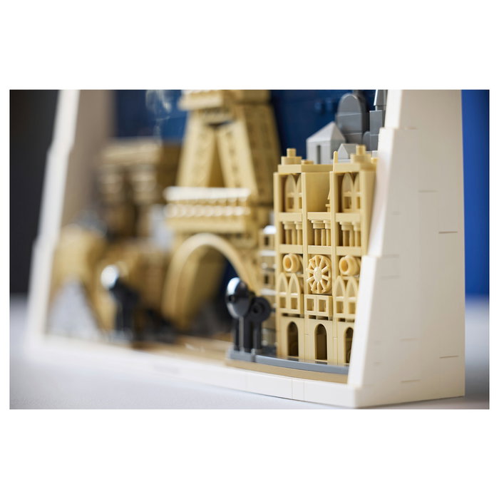 LEGO Architecture París: Ciudad del Amor 21064
