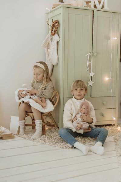 Muñecas Arias Muñeca Reborn Sandra 40 cm Cuerpo Blando con Manta Muñeca Bebé Juguete Español Ideal para Niños a partir de 3 años Muñecas Arias Muñeca Reborn Sandra 40 cm Cuerpo Blando con Manta Muñeca Bebé Juguete Español Ideal para Niños a partir de 3 años