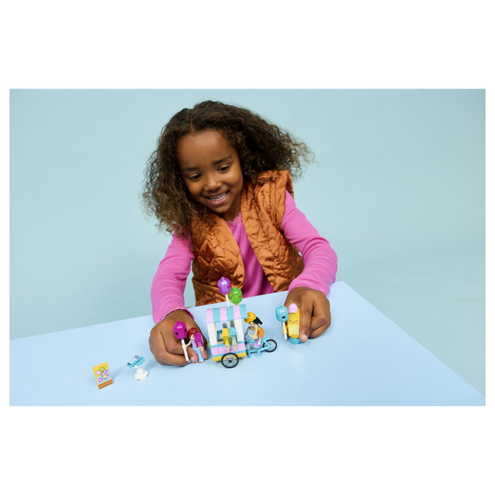 LEGO Friends Puesto de Helados y Globos 42692 LEGO Friends Puesto de Helados y Globos 42692