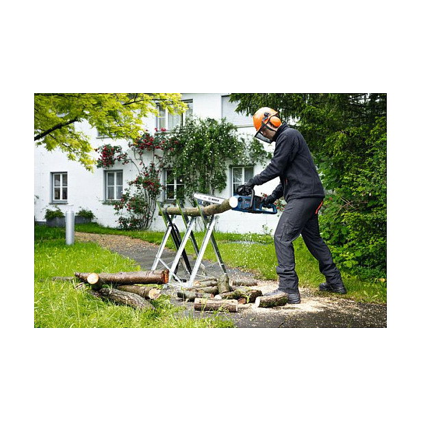 Bosch GKE 18V-40 Motosierra a Batería Profesional, 18V, 12.4 m/s, Calibre 1.1 mm, Cadena 3/8"
