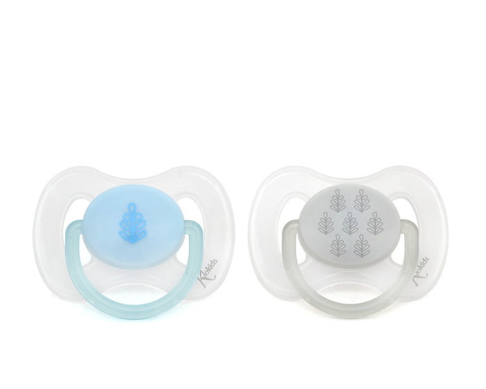 KioKids Set 2 Chupetes Ortodónticos Azul y Gris 6-12 Meses KioKids Set 2 Chupetes Ortodónticos Azul y Gris 6-12 Meses