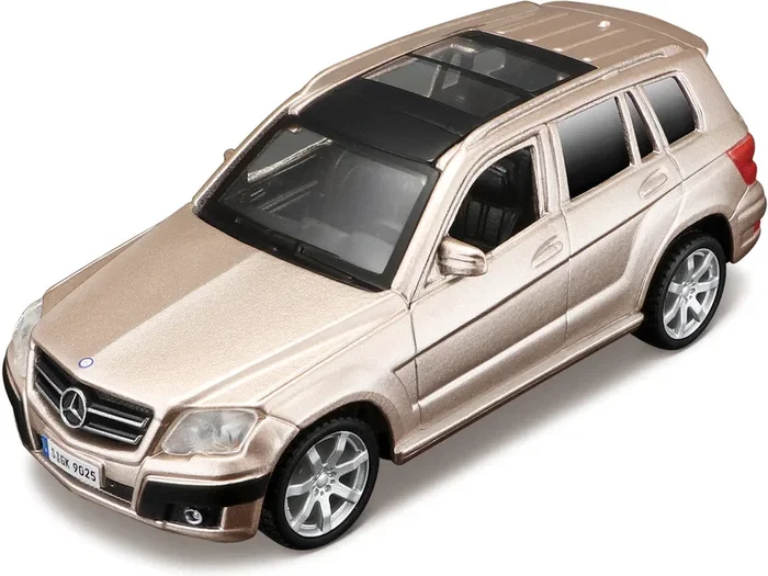 Maisto Mercedes-Benz GLK-Class Fresh Metal Miniature, Crema, 1:64 Maisto Mercedes-Benz GLK-Class Fresh Metal Miniature, Crema, 1:64