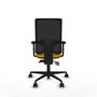 Silla de oficina Bormate con mecanismo Asincro tapizada con Tela color Amarillo y malla color Negro. Equipada con lumbar 1D, Brazos 2D y Ruedas 65mm nailon