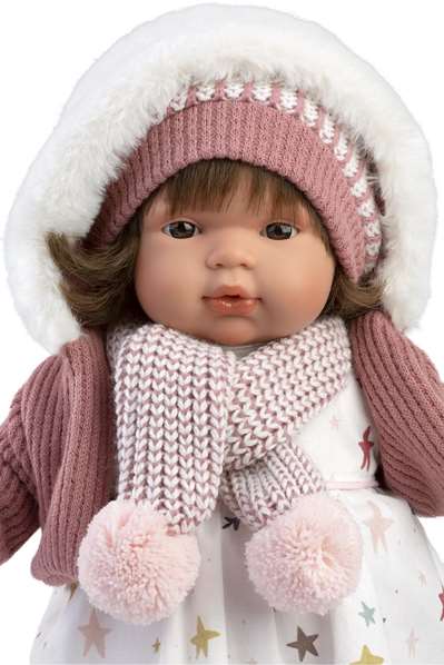 Llorens Muñeca Lola Llorona 38 cm con cuerpo de tela y mecanismo de sonido en español para 3 años