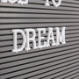 Ixia Mural de Pared Gris de PVC con Letras Incluidas