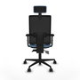 Silla de oficina Bormate con mecanismo Asincro tapizada con Tela color Azul cielo y malla color Negro. Equipada con lumbar 1D, Brazos 2D, Cabecero 2D y Ruedas 65mm nailon