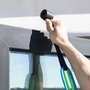 Pack Plataforma Vibratoria con Altavoz, Mando a Distancia y Bandas de Resistencia con Guía de Ejercicios InnovaGoods