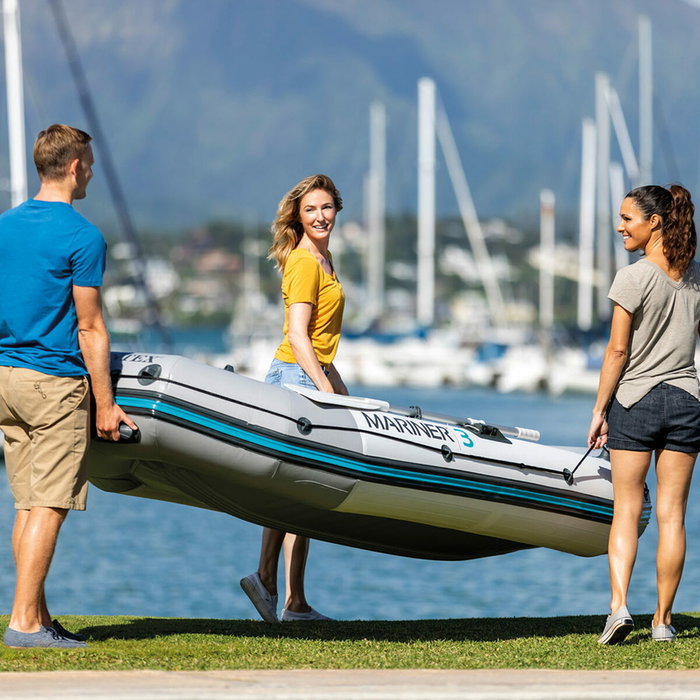 Intex Barco Mariner para 3 personas con 2 remos de aluminio y bomba