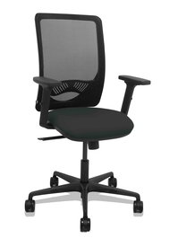 Silla de oficina Zulema con mecanismo Sincro tapizada con Tela color Negro. Equipada con lumbar 1D, Brazos 2D y Ruedas 65mm nailon