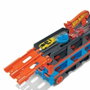 Hot Wheels Super Transportador Expandible con Pista de Carreras de 182 cm