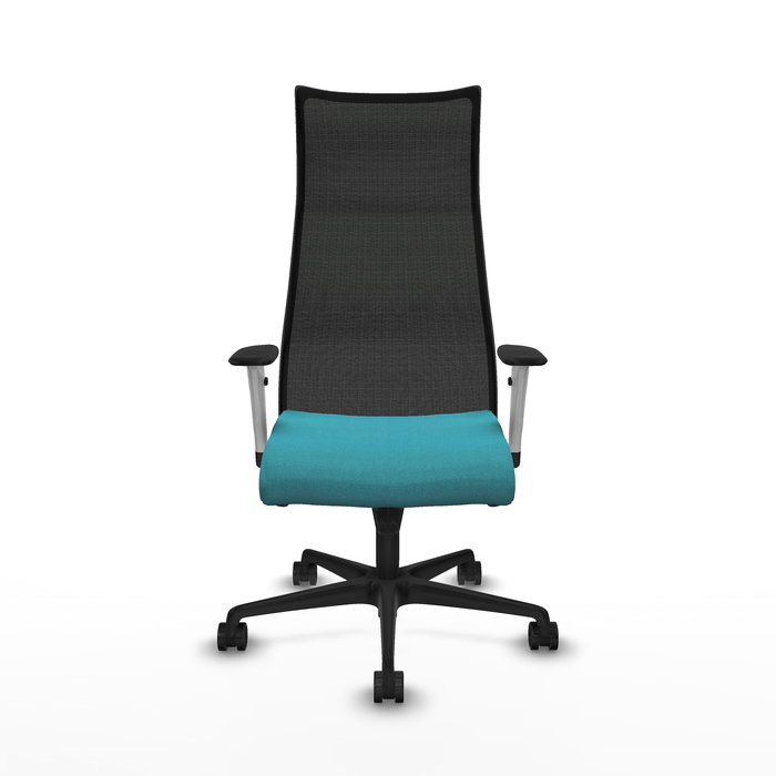 Sillón Albacete con mecanismo Sincro tapizada con Tela color Turquesa y malla color Negro. Equipado con Base nailon negra, Brazos 1D y Ruedas 65mm nailon