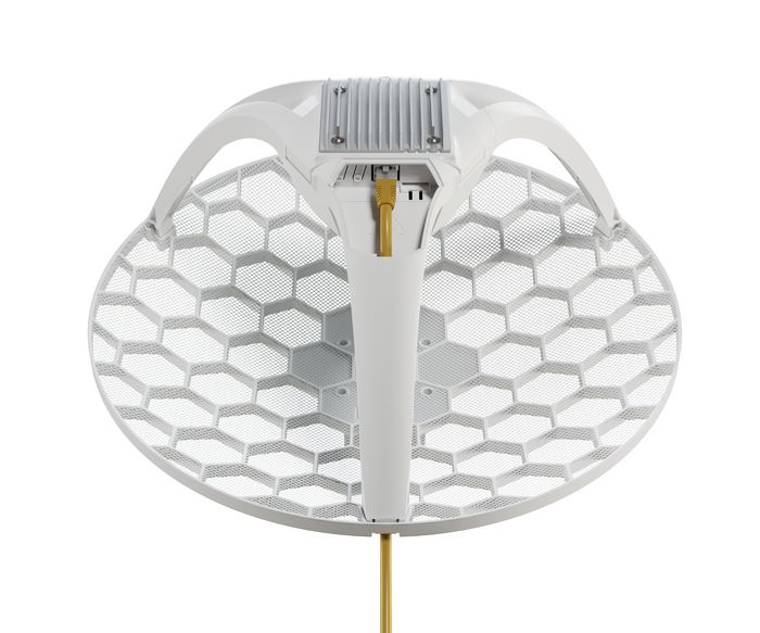 MikroTik LHG LTE18 kit con antena integrada de 17dBi
