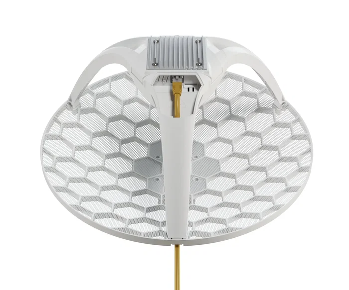 MikroTik LHG LTE18 Kit con Antena Integrada de 17dBi LHGGMeG18-EA Blanco MikroTik LHG LTE18 Kit con Antena Integrada de 17dBi LHGGMeG18-EA Blanco