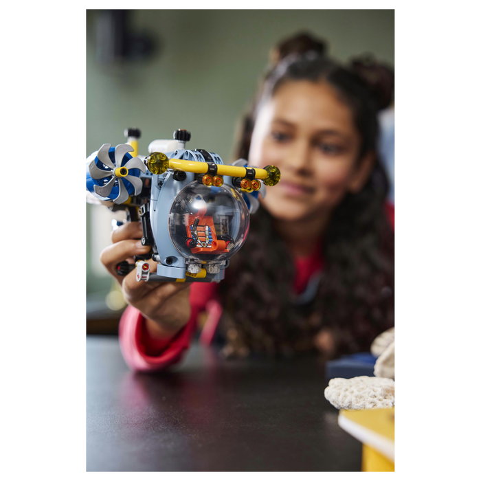 LEGO Technic Submarino de Aguas Profundas 42201