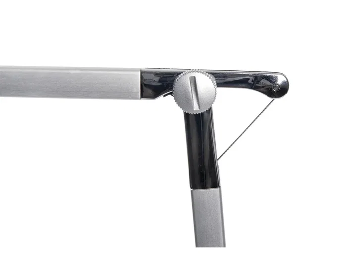 Maul Lámpara de escritorio LED con doble brazo articulado y regulable en color plata