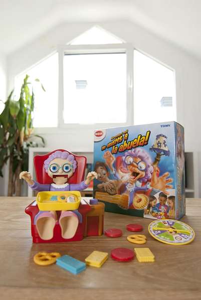 Bizak Juego No Asustes a la Abuela para Niños, Juego de Mesa Familiar con Figura Interactiva de Suspense y Acción