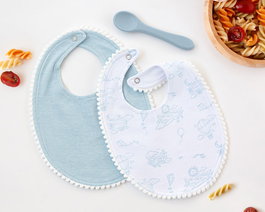 KioKids Set de 2 Baberos de Algodón y Cuchara de Silicona Alimenticia para Bebé +4 Meses - Azul