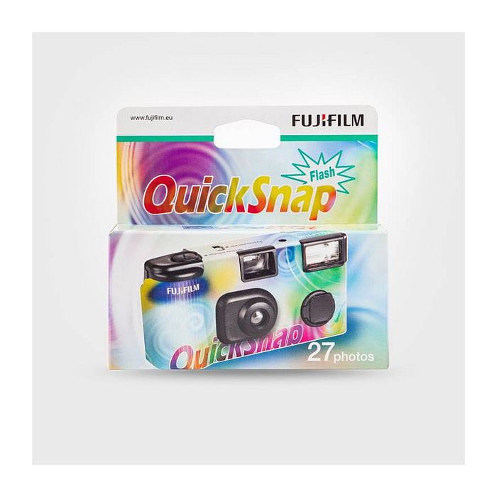 Fujifilm Quicksnap Flash 27 - Cámara Analógica Desechable con Flash, Película 135 mm, Lente 32 mm, Negro