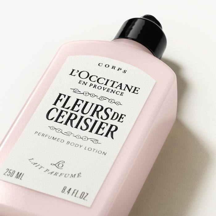 L'Occitane En Provence Fleurs de Cerisier Loción Corporal 250 ml L'Occitane En Provence Fleurs de Cerisier Loción Corporal 250 ml