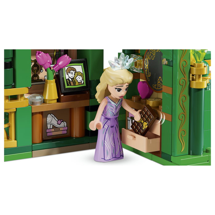 LEGO Wicked 75689 Emerald City & Kiamo Ko Castle LEGO Wicked 75689 Emerald City & Kiamo Ko Castle