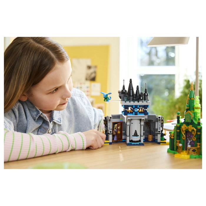 LEGO Wicked 75689 Emerald City & Kiamo Ko Castle LEGO Wicked 75689 Emerald City & Kiamo Ko Castle