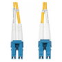 StarTech Cable de Fibra Óptica LC/UPC a LC/UPC Monomodo OS2 9/125µm 1m - Patch Cord Duplex para 100G - 10 Gbit/s - Full Duplex