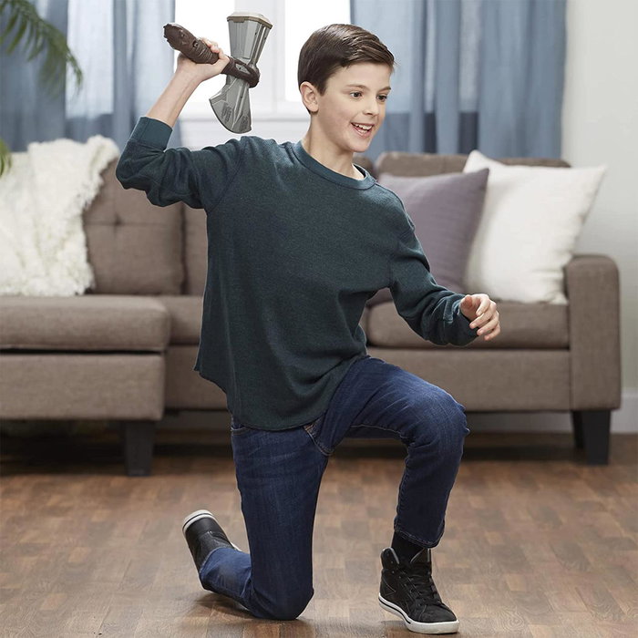 Hasbro Hacha Electrónica Thor F3357 Avengers Juguete de Rol para Niños +5 Años