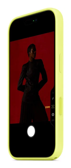 Apple iPhone 17 Pro Funda de Silicona con MagSafe - Amarillo Neón (MGFF4ZM/A) - Compatible con carga inalámbrica, protección contra caídas y rayones