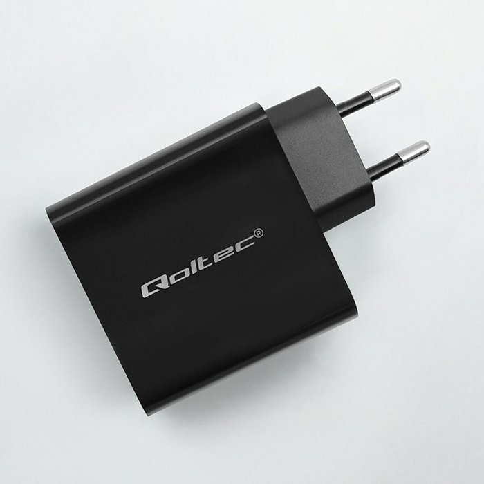 Qoltec Super Quick PD 65W con USB-C y USB - Negro