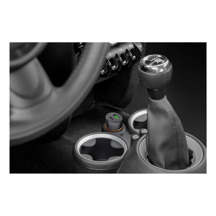 GOOBAY Alimentador USB de coche 48W con USB-A y USB-C, Negro GOOBAY Alimentador USB de coche 48W con USB-A y USB-C, Negro