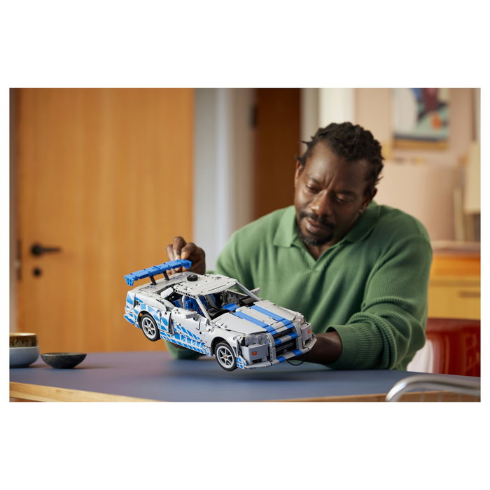 LEGO Technic 42210 Nissan Skyline GT-R (R34) 2 Fast 2 Furious Car LEGO Technic 42210 Nissan Skyline GT-R (R34) 2 Fast 2 Furious Car