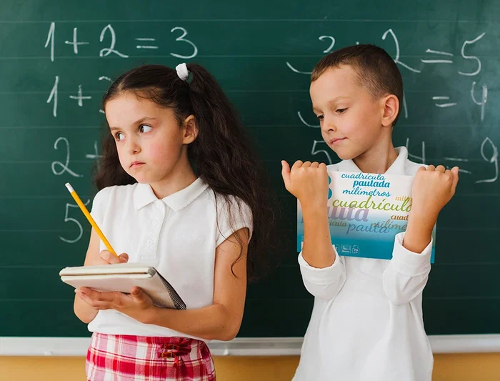 Liderpapel Libreta Cuaderno A5 Pautado Cuadriculado 32 Hojas 70gr Apaisado Con Margen