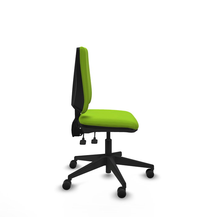 Silla de oficina Elche con mecanismo Asincro tapizada con Similpiel color Pistacho. Equipada con Base piramidal negra, Sin brazos y Ruedas 65mm nailon