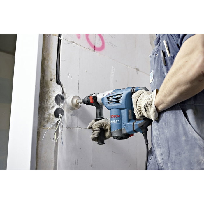 Bosch GBH 4-32 DFR Martillo Perforador con Maletín SSBF Bosch GBH 4-32 DFR Martillo Perforador con Maletín SSBF