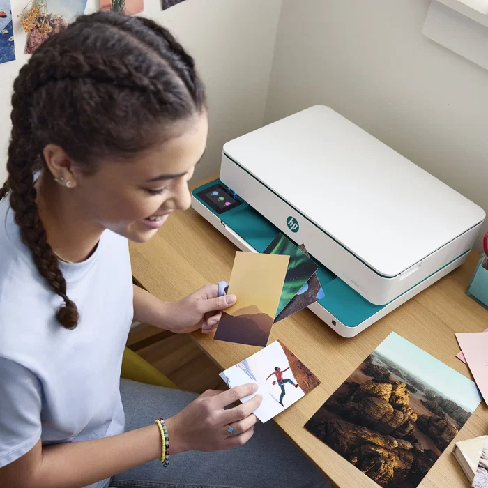 HP ENVY 6122e Impresora Multifunción Blanca con Impresión Fotográfica y Wi-Fi