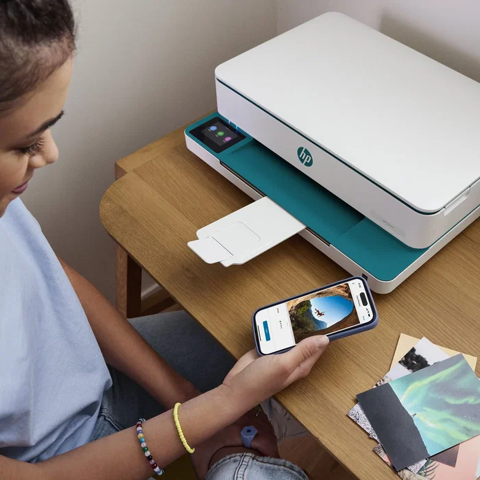 HP ENVY 6122e Impresora Multifunción Blanca con Impresión Fotográfica y Wi-Fi
