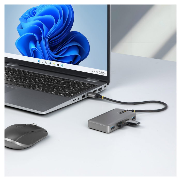 StarTech.com Hub USB-A de 4 Puertos 5Gbps Gris