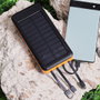 Be Mix Batería Solar 4 en 1, Power Bank 10000 mAh con Carga Solar, 3 Entradas, 4 Salidas (USB-A, USB-C, Micro-USB, Lightning) y Linterna LED