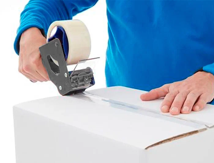 Q-connect Cinta adhesiva de polipropileno transparente 132 m x 50 mm, precinto para embalaje, 45 micras Q-connect Cinta adhesiva de polipropileno transparente 132 m x 50 mm, precinto para embalaje, 45 micras